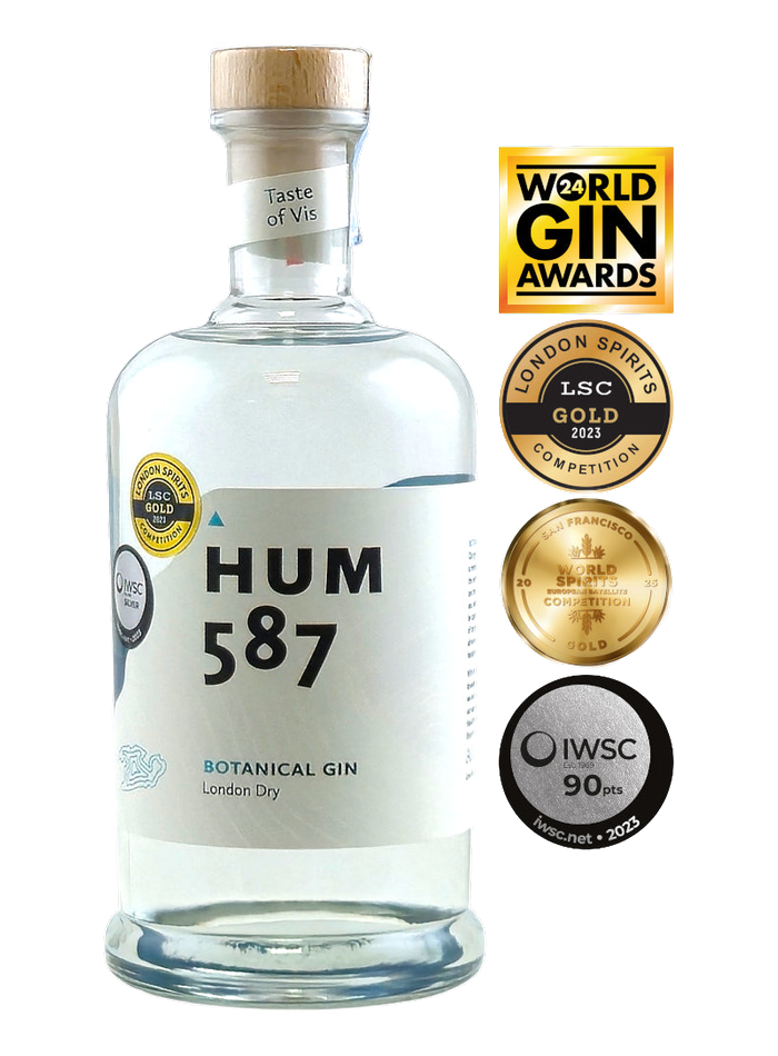 HUM 587 Botanical Gin bottle – HUM 587