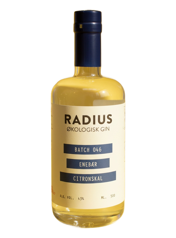 Radius Klassisk Dry Gin Batch 46 bottle – Radius