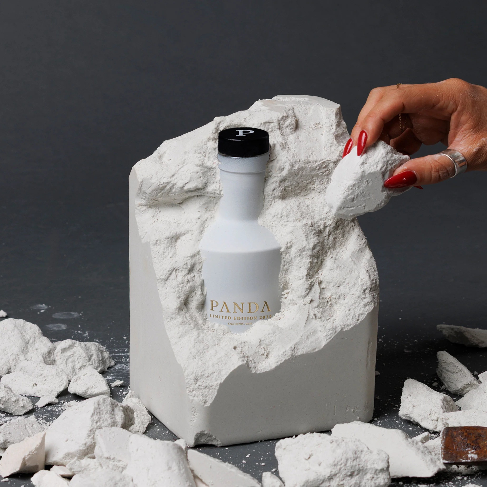 Bouteille Panda Gin édition limitée 2025 blanche